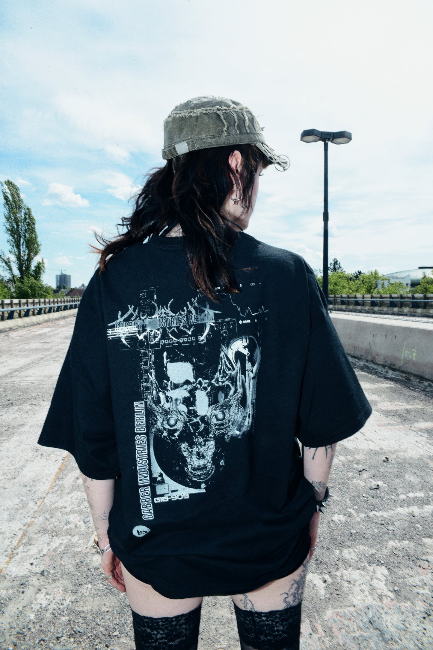 GiB-909 Tribal T-Shirt Black